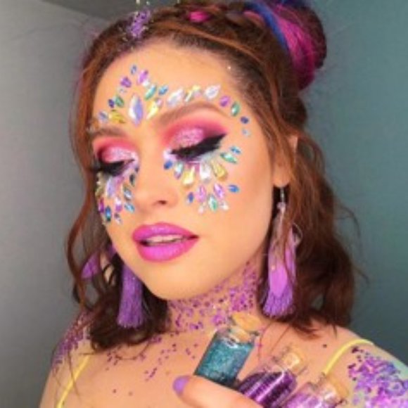 Glitters Volume 1 - Picture 3 of 4